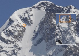 Rampe zum Gipfelgrat des K2 (Foto: Ralf Dujmovits).
