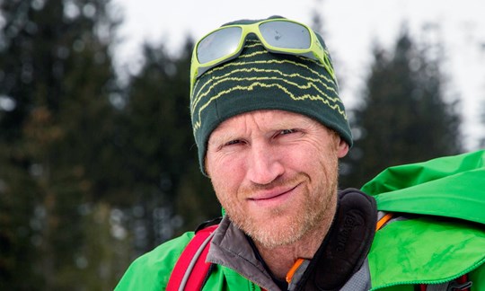 Moderator Michael Düchs führt durch die beliebte Bergsteiger-Sendung