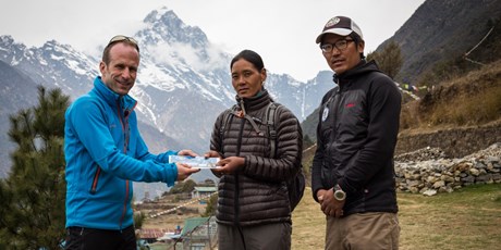 Everest Sherpa Lawinenopfer Hilfe 