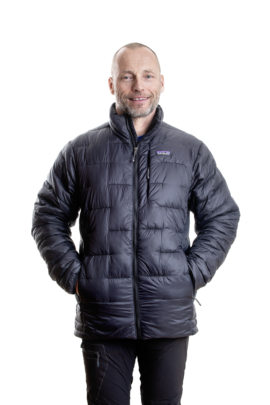 patagonia macro puff hooded jacket