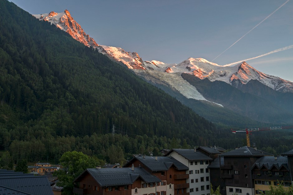 Leuchtende Gipfel des Mont Blanc